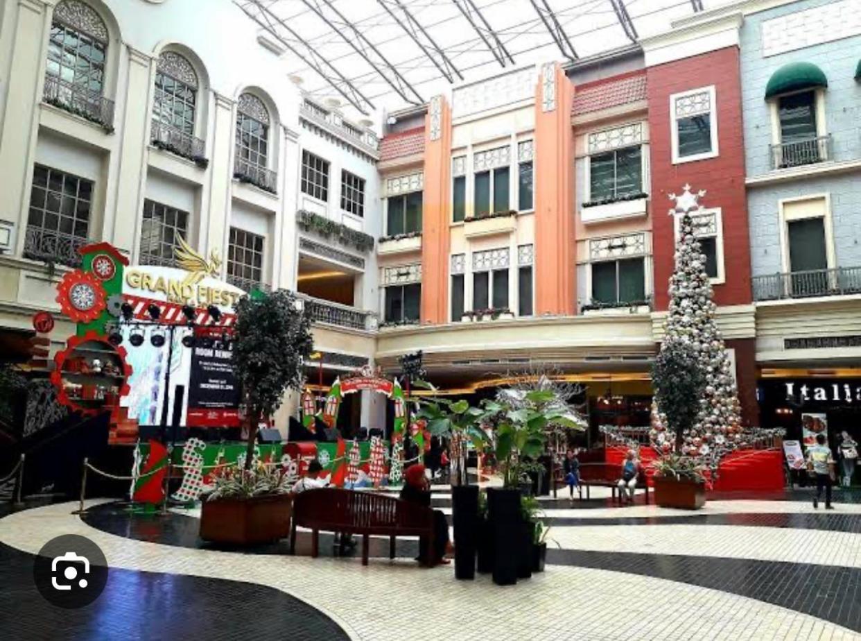 81 Newport Boulevard Cluster 4 - 8F Across Naia Airport, Terminal 3 Pasay Kültér fotó
